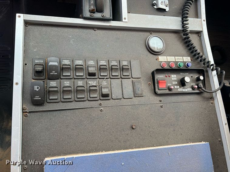 image for item DN3006 2000 Freightliner  ambulance