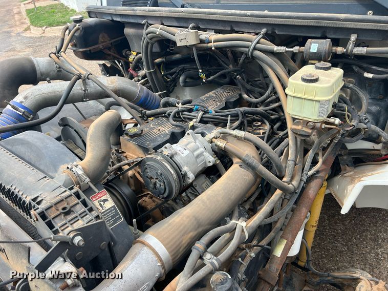 image for item DN3006 2000 Freightliner  ambulance