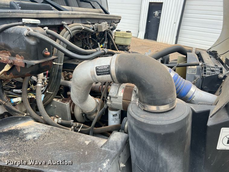 image for item DN3006 2000 Freightliner  ambulance