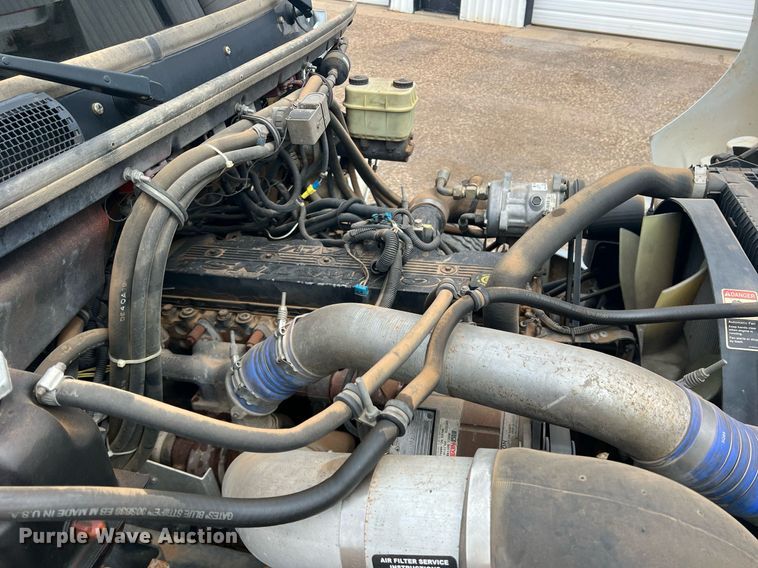 image for item DN3006 2000 Freightliner  ambulance