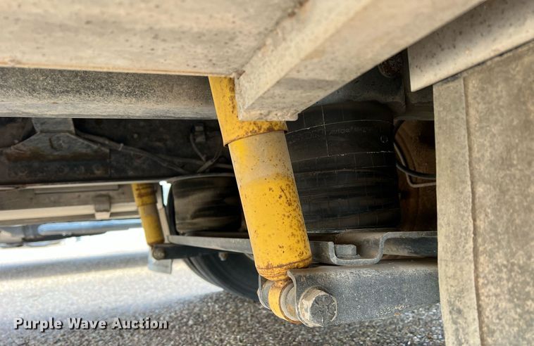 image for item DN3006 2000 Freightliner  ambulance