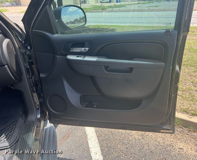 image for item DN3009 2014 Chevrolet Tahoe Police  SUV