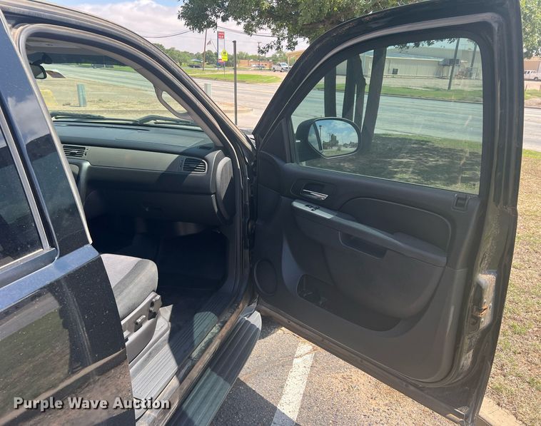 image for item DN3010 2012 Chevrolet Tahoe Police  SUV