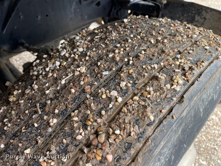 image for item DN4663 2000 Mack CH613  semi truck