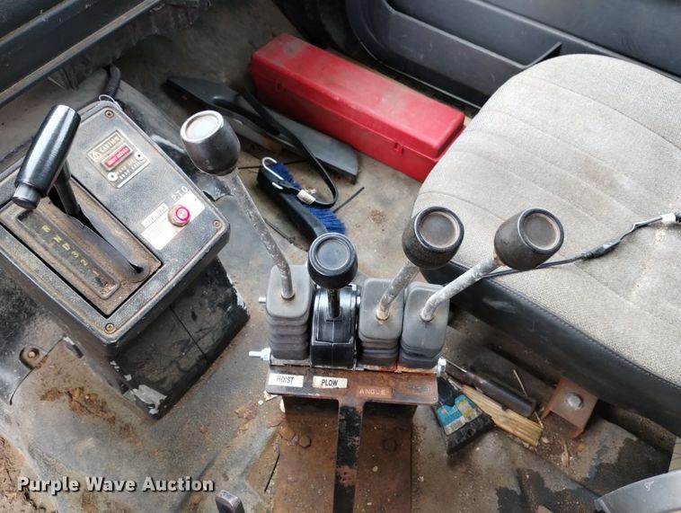 image for item DN6404 1994 Chevrolet Kodiak  dump truck