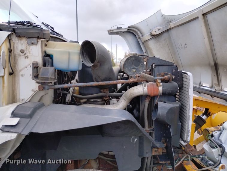 image for item DN6404 1994 Chevrolet Kodiak  dump truck