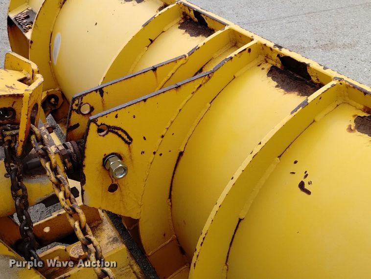 image for item DN6404 1994 Chevrolet Kodiak  dump truck