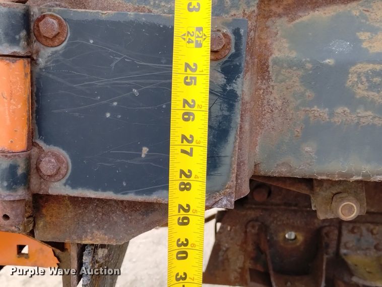 image for item DN6404 1994 Chevrolet Kodiak  dump truck