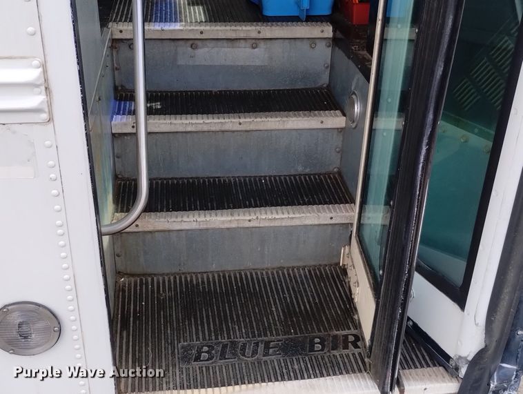 image for item DN6424 1999 Blue Bird  school bus