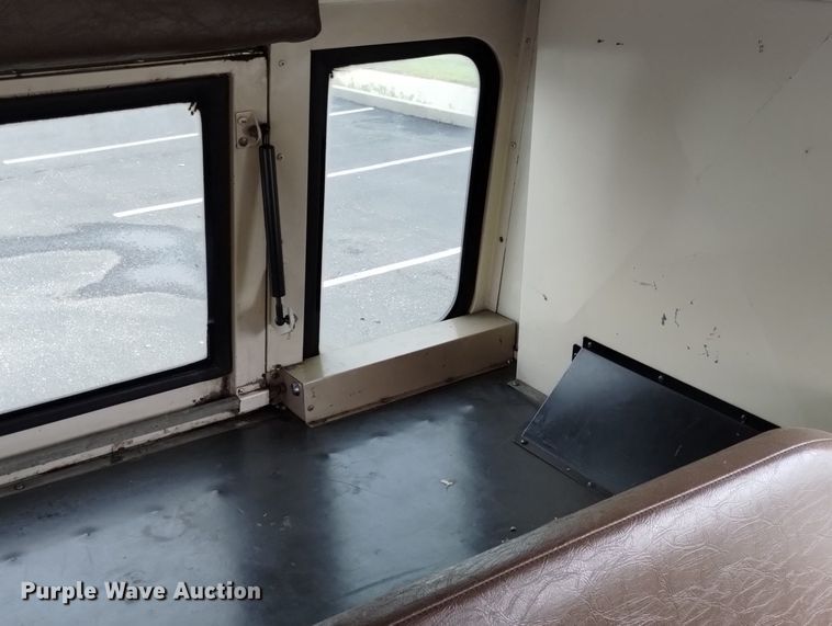 image for item DN6424 1999 Blue Bird  school bus