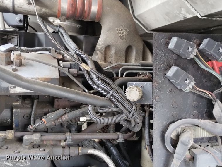 image for item DN6424 1999 Blue Bird  school bus