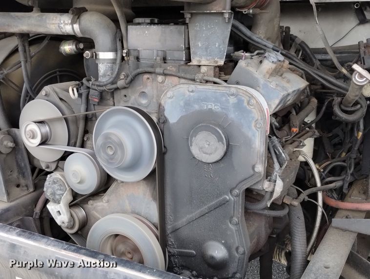 image for item DN6424 1999 Blue Bird  school bus