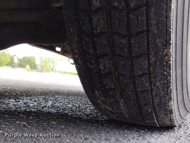 image for item DN6424 1999 Blue Bird  school bus