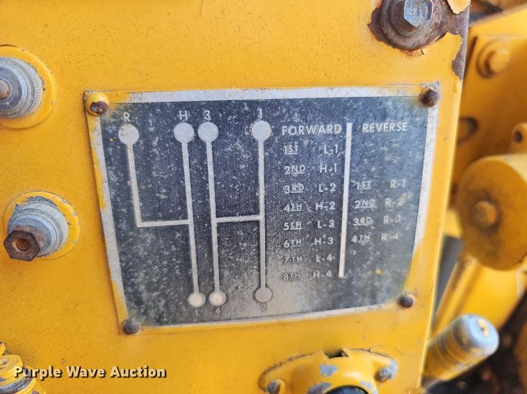 image for item DO2684 1974 Wabco 555  rigid frame motor grader