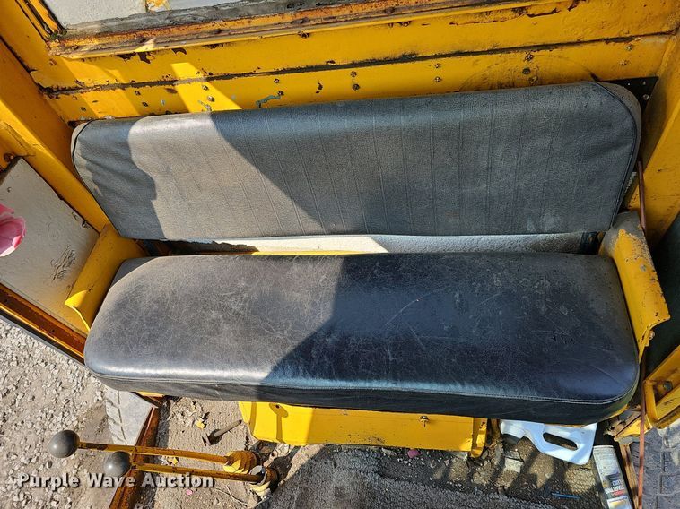 image for item DO2684 1974 Wabco 555  rigid frame motor grader