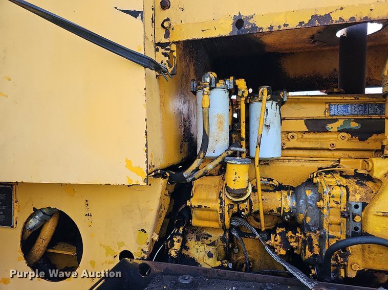 image for item DO2684 1974 Wabco 555  rigid frame motor grader