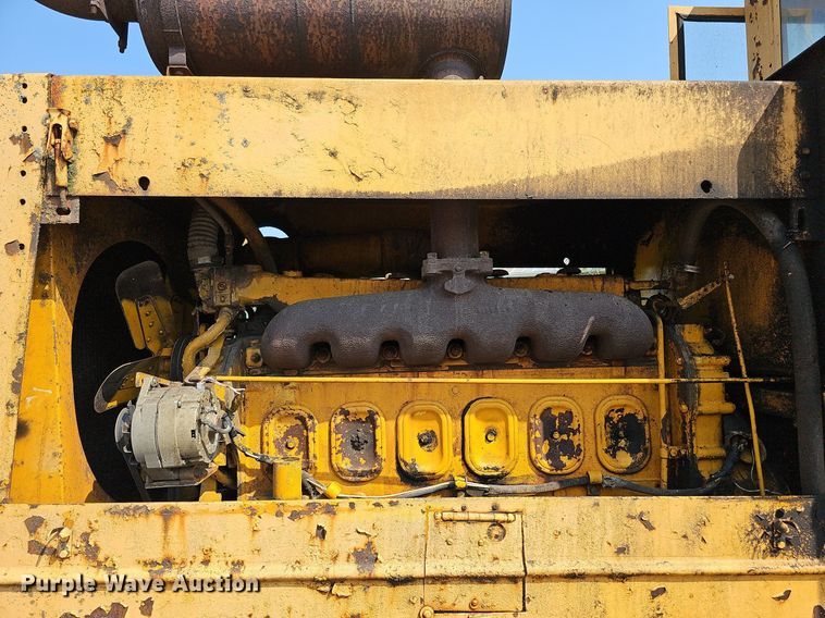 image for item DO2684 1974 Wabco 555  rigid frame motor grader