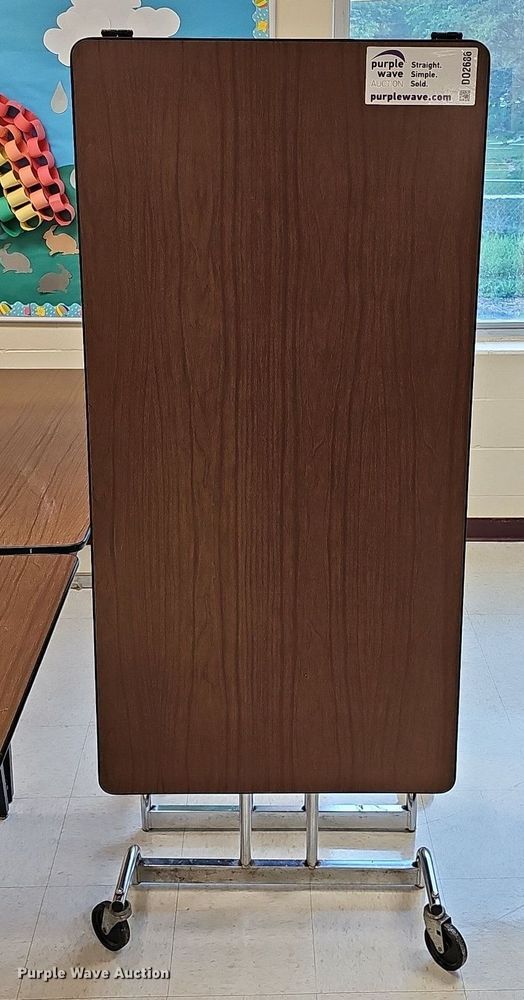 image for item DO2686 (2) folding tables