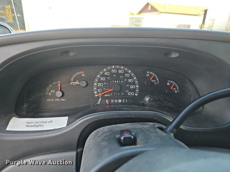 image for item DO2729 2003 Ford E450 Super Duty  ambulance