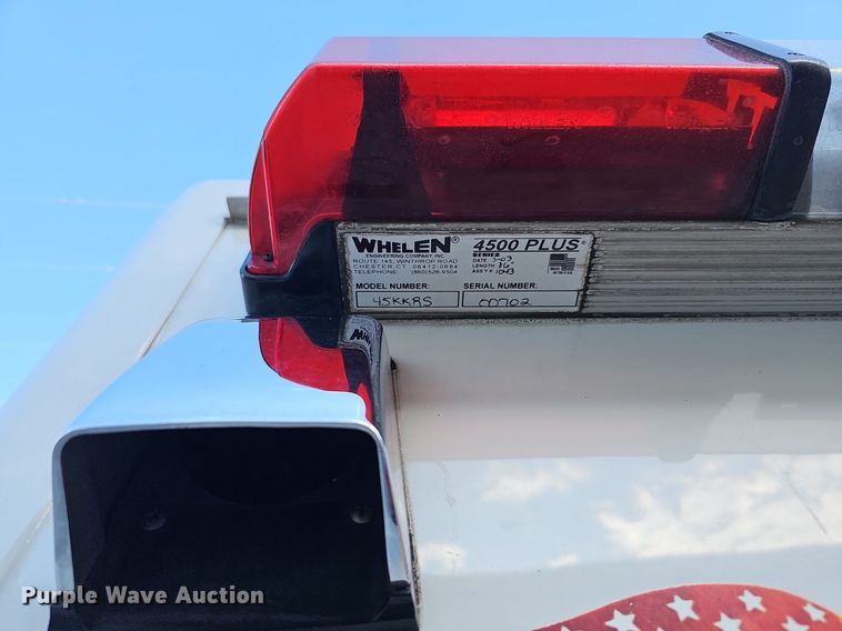 image for item DO2729 2003 Ford E450 Super Duty  ambulance