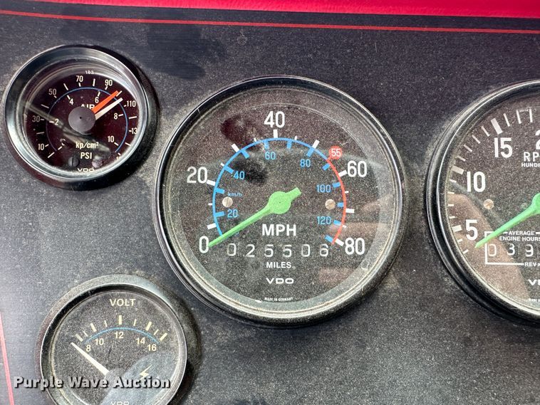 image for item DO5002 1989 Emergency One  pumper fire truck