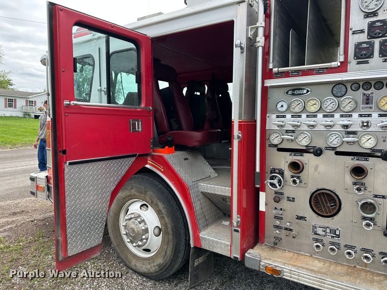 image for item DO5002 1989 Emergency One  pumper fire truck