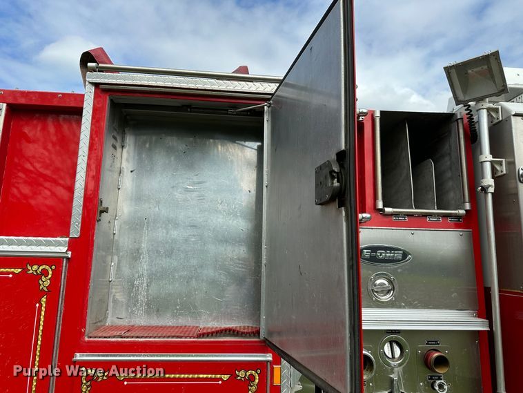 image for item DO5002 1989 Emergency One  pumper fire truck