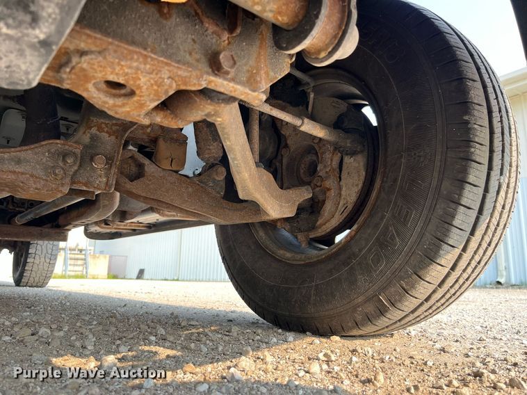 image for item DP0480 2007 Chevrolet Silverado 2500HD  utility bed pickup truck