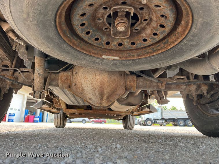 image for item DP0480 2007 Chevrolet Silverado 2500HD  utility bed pickup truck