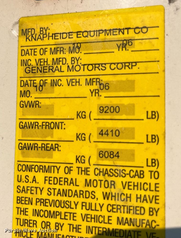 image for item DP0480 2007 Chevrolet Silverado 2500HD  utility bed pickup truck