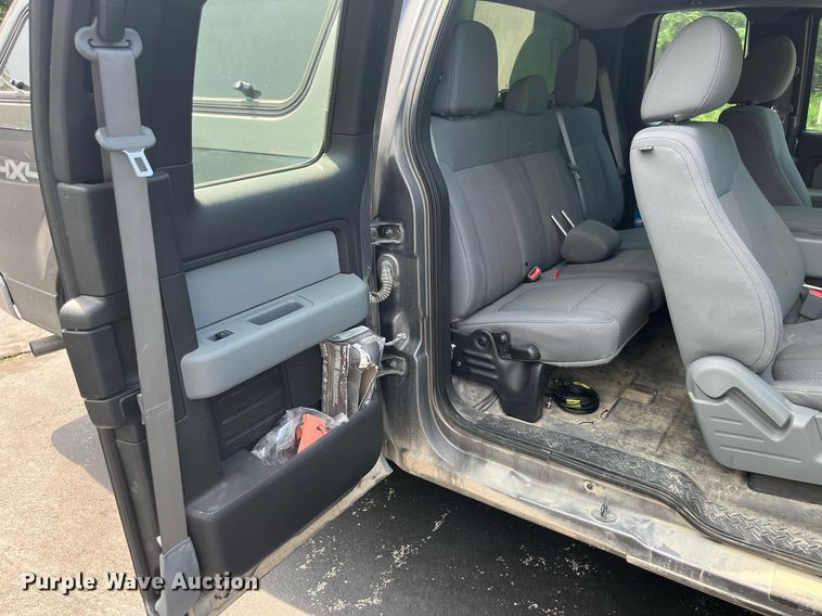 image for item DP0486 2014 Ford F150 XL  SuperCab pickup truck