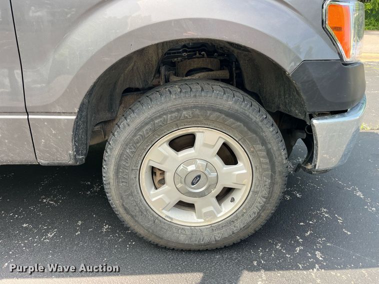 image for item DP0486 2014 Ford F150 XL  SuperCab pickup truck