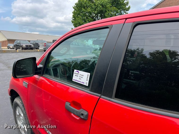 image for item DP0487 2007 Toyota Tundra  Double Cab pickup truck