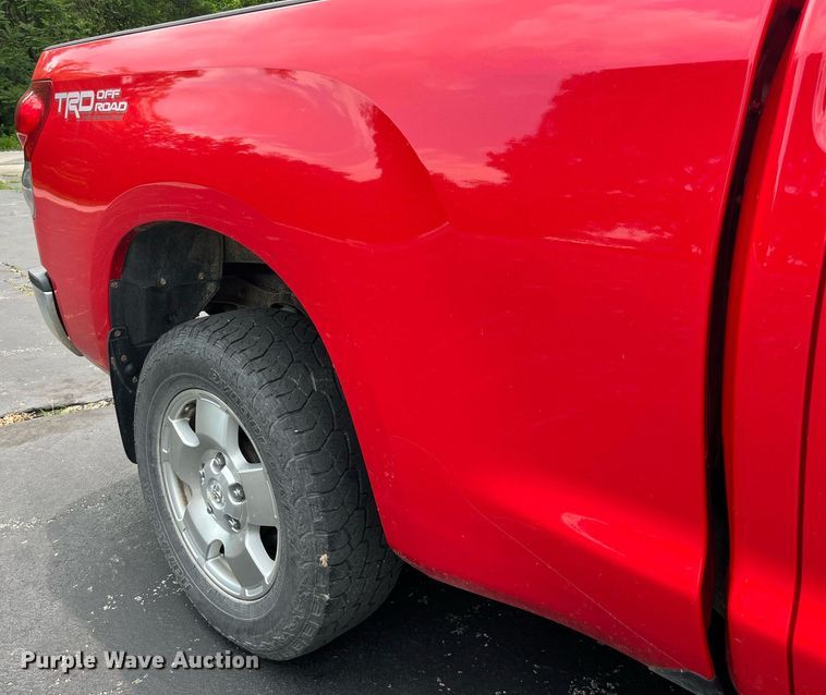 image for item DP0487 2007 Toyota Tundra  Double Cab pickup truck