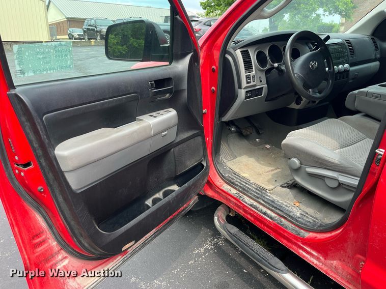 image for item DP0487 2007 Toyota Tundra  Double Cab pickup truck