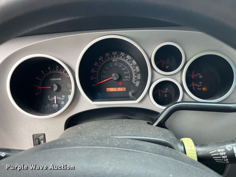 image for item DP0487 2007 Toyota Tundra  Double Cab pickup truck