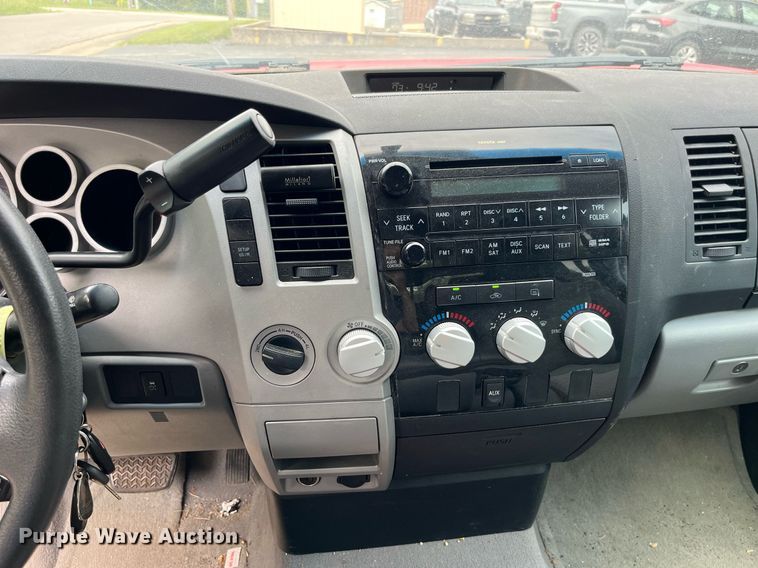 image for item DP0487 2007 Toyota Tundra  Double Cab pickup truck