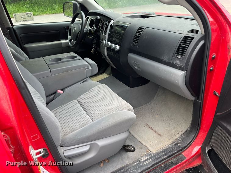 image for item DP0487 2007 Toyota Tundra  Double Cab pickup truck