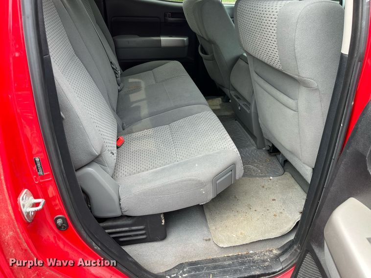 image for item DP0487 2007 Toyota Tundra  Double Cab pickup truck