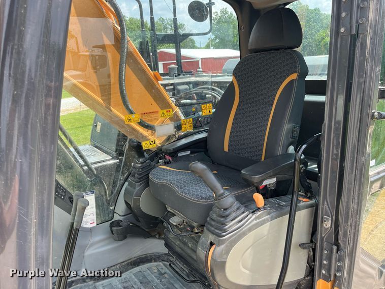 image for item DP0491 2017 Case CX210D  excavator