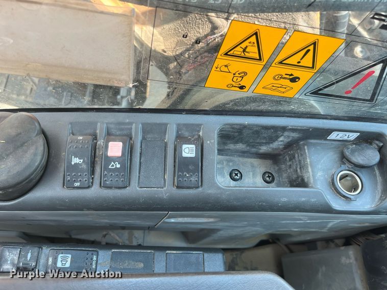 image for item DP0491 2017 Case CX210D  excavator