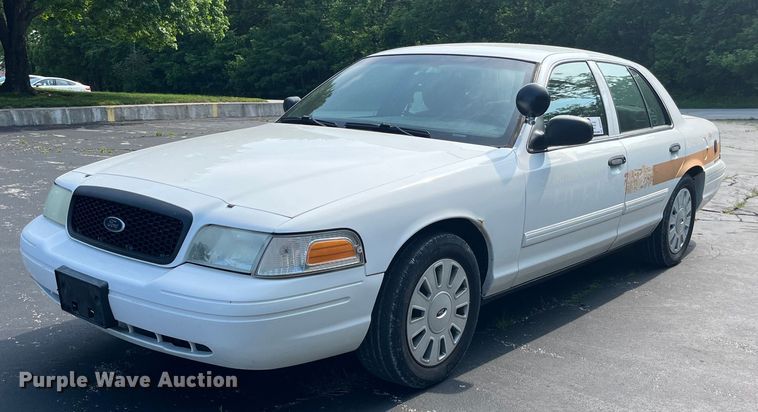 image for item DP0492 2011 Ford Crown Victoria Police Interceptor