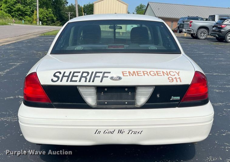 image for item DP0492 2011 Ford Crown Victoria Police Interceptor