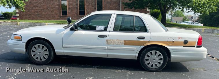 image for item DP0492 2011 Ford Crown Victoria Police Interceptor