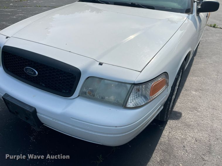 image for item DP0492 2011 Ford Crown Victoria Police Interceptor