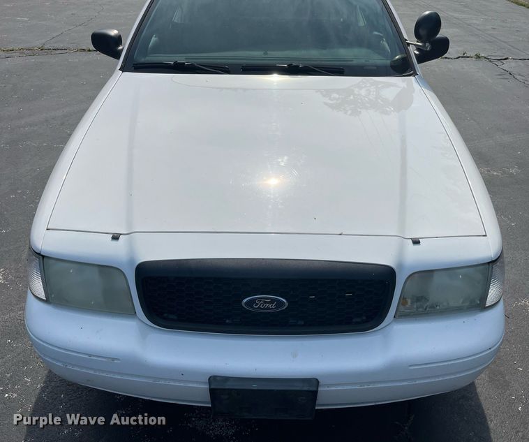image for item DP0492 2011 Ford Crown Victoria Police Interceptor