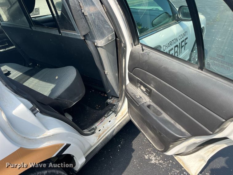 image for item DP0492 2011 Ford Crown Victoria Police Interceptor