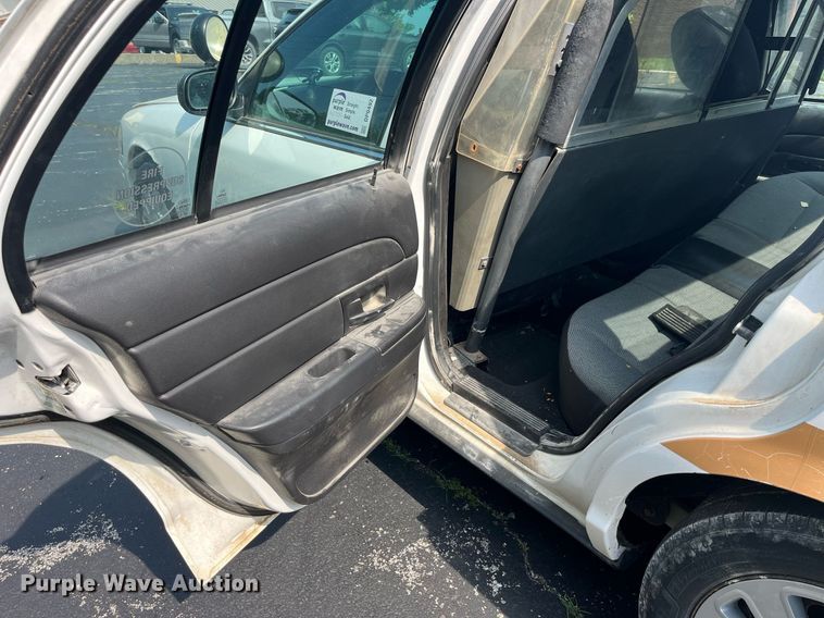 image for item DP0492 2011 Ford Crown Victoria Police Interceptor