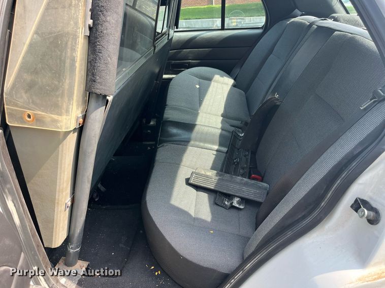 image for item DP0492 2011 Ford Crown Victoria Police Interceptor