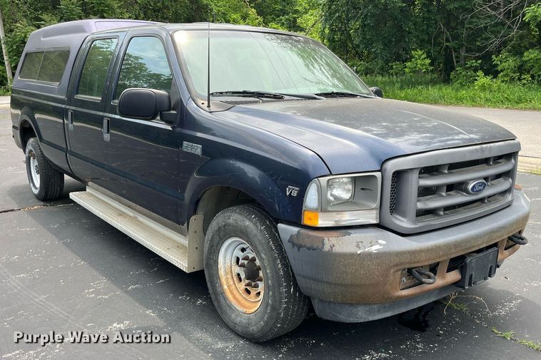 image for item DP0493 2002 Ford F350 Super Duty XL  Crew Cab pickup truck